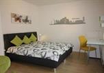 Location vacances  Gare de Wismar - Altstadtblick Wismar - Abc34-4