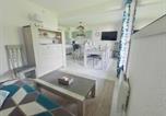 Location vacances Franche-Comté - Appartement 2 chambres avec balcon près des pistes aux Rousses - Fr-1-834-2-4