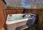 Location vacances Hinderwell - Marigold Lodge-4