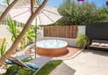 Location vacances Bandol - L'Oursinade - Jolie maison avec Jacuzzi et jardin-1
