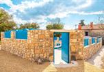 Location vacances Bibinje - Family friendly house with a swimming pool Sukosan, Zadar - 5818-3