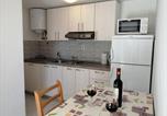 Location vacances  Plaine de Stari Grad - Apartment Sea princess-4