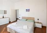 Location vacances Livourne - Beautiful Apartment In Livorno With Wifi-4