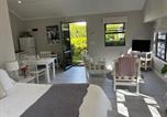 Location vacances Vignoble du Boland - Two Vines Romantic Guest Studio-1