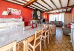 Location vacances Vielsalm - Villa in the Coo region with relaxation area, cleaning included-1