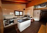 Hôtel Bourg-St-Pierre - La Tzoum'hostel-3