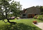 Location vacances Castel Focognano - Villa Carda-3