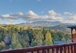 Location vacances  États-Unis - Majestic Peaks by Venture Smoky Mountains-2