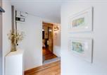 Location vacances Bangkok - Non Inn The Diamond Artisan and Barber 4 Bedroom Riverside Retreat with King and Twin Rooms-3