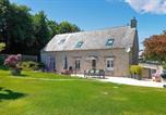 Location vacances Quinéville - 3 Bedroom Nice Home In Saint-Marcouf-1