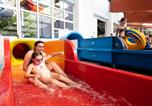 Camping 5 étoiles Epiniac - Castel Camping Château de Lez-Eaux-4