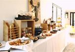Hôtel Aubagne - Appart'Hôtel La Girafe-4