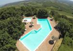 Location vacances  Province de Pise - Borgo di Monte Murlo-1