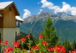 Hôtel Allemond - Résidence Capfun Couleurs Soleil, Oz en Oisans-1