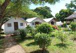 Hôtel Madagascar - Hôtel-bungalows La Pirogue-1