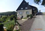 Location vacances Sundern (Sauerland) - Haus-Panoramablick-1
