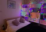 Location vacances Ponteland - Bright 2-Bed Apartment with office in Newcastle-2