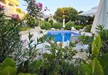 Location vacances Novalja - Apartments Vida in Center Novalja with Pool-1