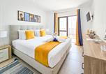 Location vacances  Barrage de l'Arade - Apartment Praia Rocha Vista Mar Sand-2