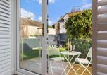 Location vacances St. Florence - Daisy Cottage - St Florence Parking-3