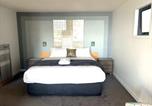 Location vacances Sheffield - The Tamar Ridge Apartment 10 - King Suite Amazing River Views-3