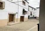 Location vacances  Caceres - Belvilla by Oyo Holiday home in Villamiel, cleaning included-1