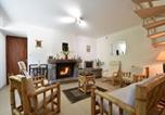 Location vacances Pléhédel - Superb holiday home with private garden, cleaning included-1