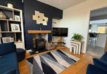 Location vacances  Aéroport international de Birmingham - Beautiful 2-Bed Solihull Stay Comfort for up to 5-1