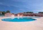 Hôtel France - Vacancéole - les villas du lac-1