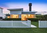 Location vacances Diwan - White Cockatoo Beachfront Cottage-2