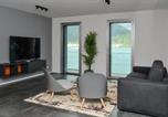 Location vacances Bissone - Front Lake Vacation Rental Mel in Melide-2