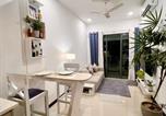 Location vacances Colombo - Colombo Skyline Luxury Apartments at Tri-Zen - Pool and Amazing City Views-3