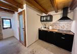 Location vacances  Province de Biella - Belvedere Apartments Valdilana-4