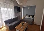 Location vacances Bucarest - Black and White Apartments-3
