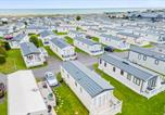 Location vacances Eastbourne - Your Ultimate Holiday Rental at Pevensey Bay 35 Woodland Walk-1