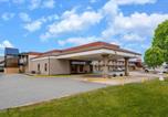 Hôtel Toledo - Super 8 by Wyndham Perrysburg-Toledo-3