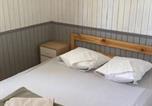 Location vacances Saint-Victor-de-Malcap - Chalet confortable avec terrasse - 5 pers. - Api-1-52-2012-3