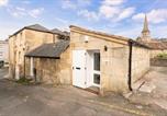 Location vacances  Gare de Bath - One Bedroom Retreat in Prime Location - Pass the Keys-4