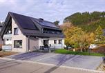 Location vacances Willingen (Upland) - First-Class Domizil Willingen-Lodge mit Garten in zentraler Top-Lage!-3