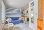 Location vacances Plage de Gujan-Mestras - Chalet B Village Vacances-2