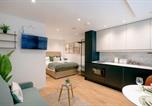 Location vacances Maidstone - Lindenstone Stylish & Comfortable Stays in the Heart of Maidstone-1
