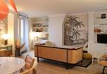 Location vacances  Hauts-de-Seine - Nice 95 m through-planning in the city centre-4