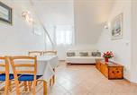 Location vacances Bol - Beautiful Apartment In Bol With Wifi-3