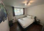 Location vacances Hounslow - Modern 2 Bdr Apt Havelock Road Ub2-4