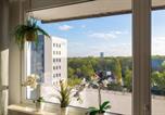 Location vacances Katowice - Functional & Cozy Apartment with Balcony and Workspace by Noclegi Renters-4