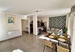 Location vacances Sanary-sur-Mer - Sanary, 3 couchages, climatisation, tout à pied-3