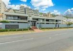 Location vacances Ndwedwe Rural - Elegant Family Retreat with Ocean Views-2