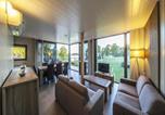 Location vacances Walcourt - Lakeside Stay with Sauna-2