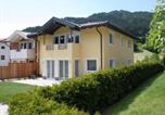 Location vacances Bad Häring - Ferienhaus Gartentraum-1