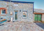 Location vacances Beauraing - 2 Bedroom Cozy Home In Charnois-4